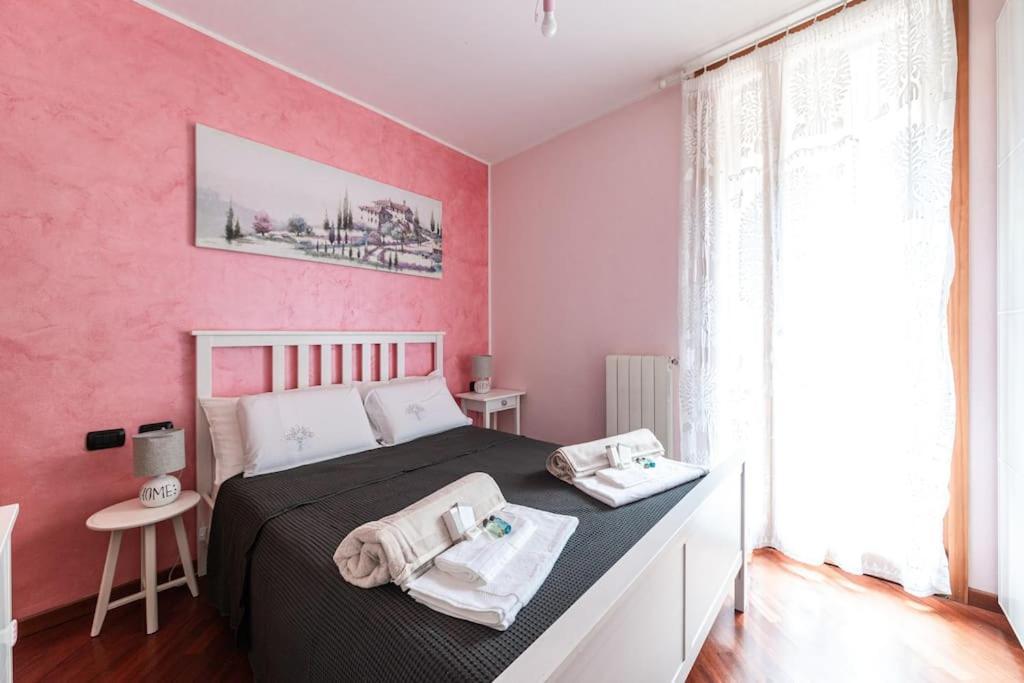 Appartamento Caterina A 5 Minuti Da Milano Fiere E San Siro Con Wifi-Netflix-Free Parking Esterno foto