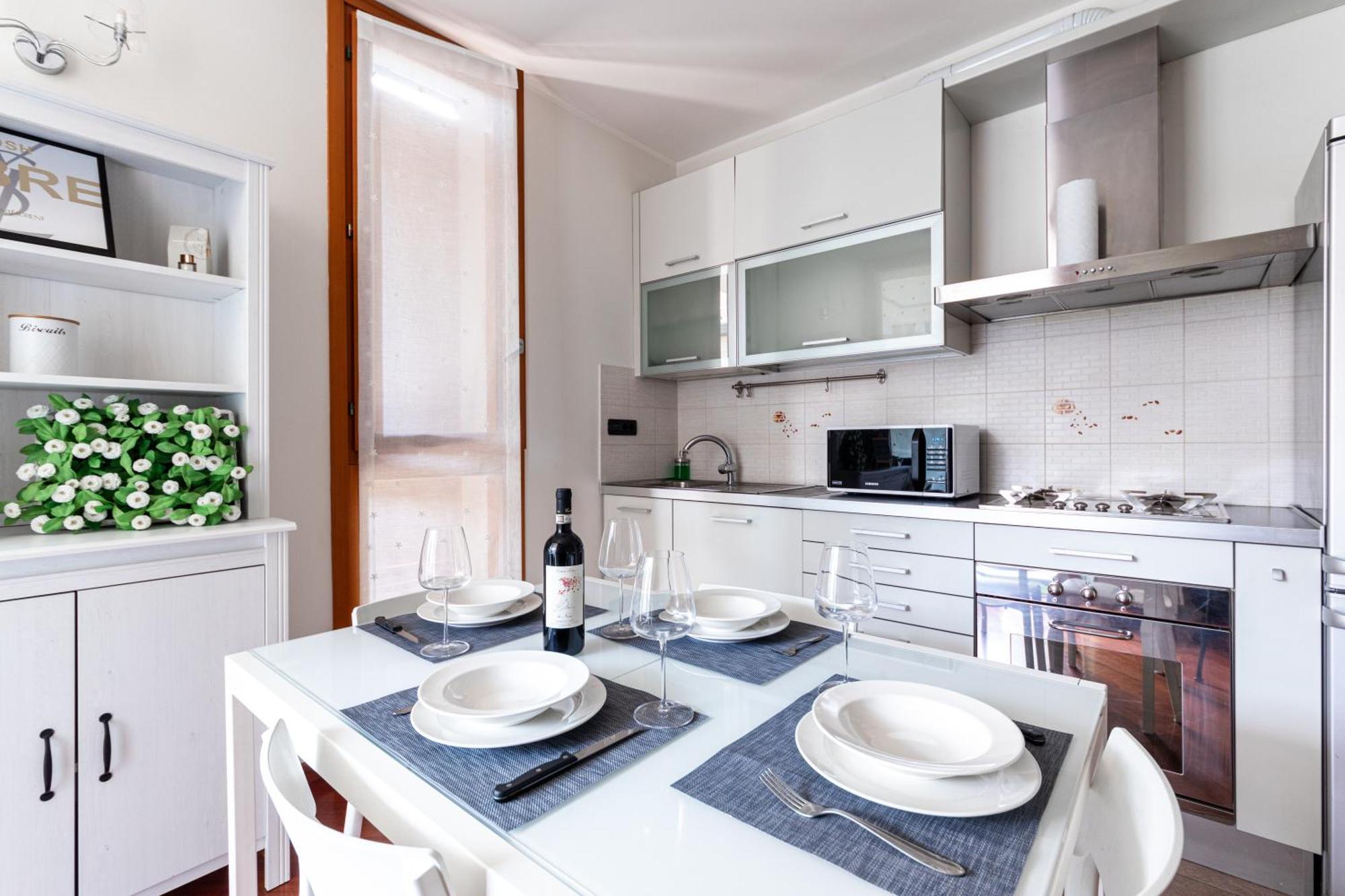 Appartamento Caterina A 5 Minuti Da Milano Fiere E San Siro Con Wifi-Netflix-Free Parking Esterno foto